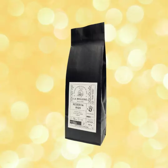 café des fêtes tomalo indonésie